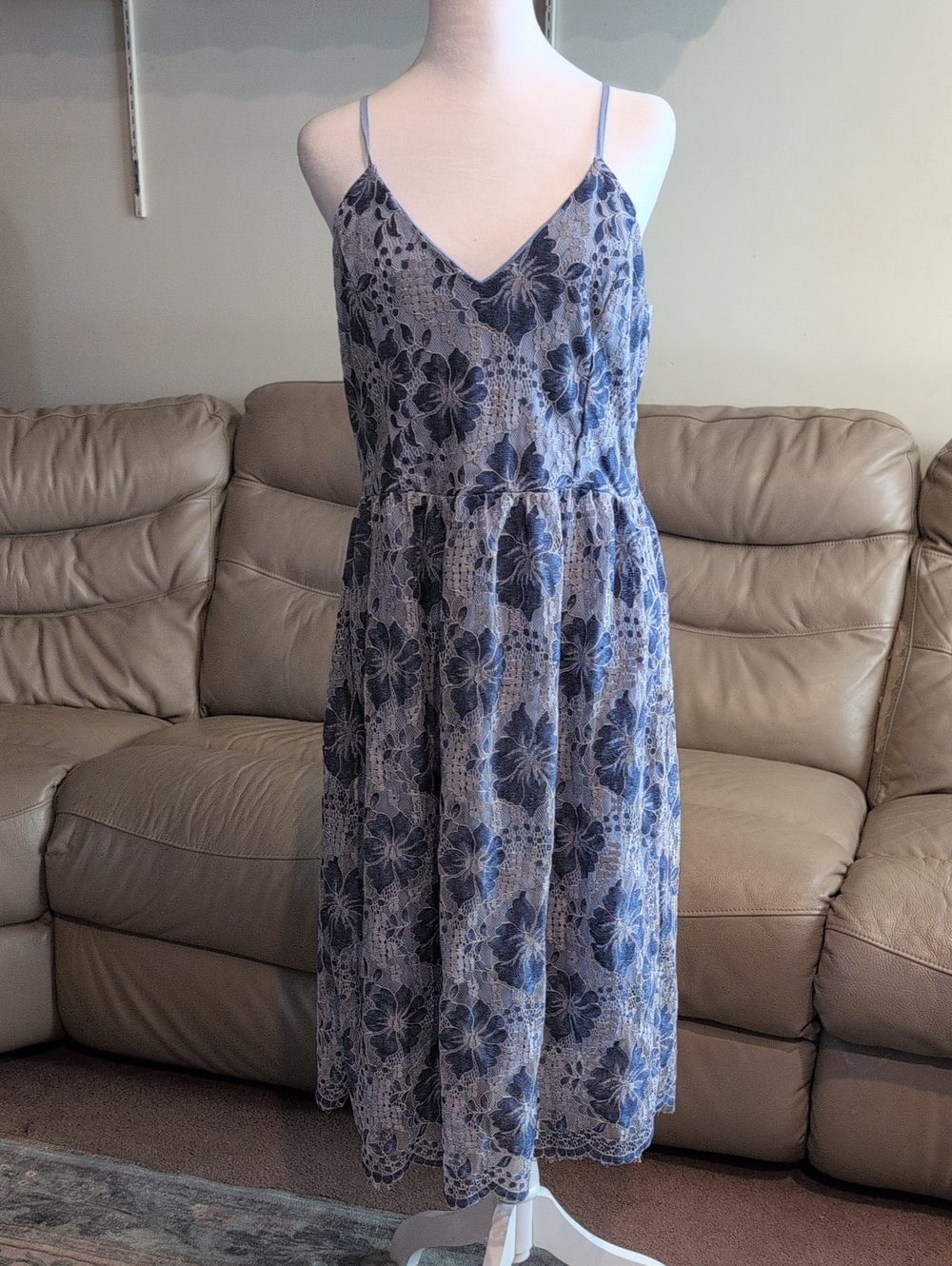 Gianni Bini Blue Floral Lace-Overlay Midi Dress